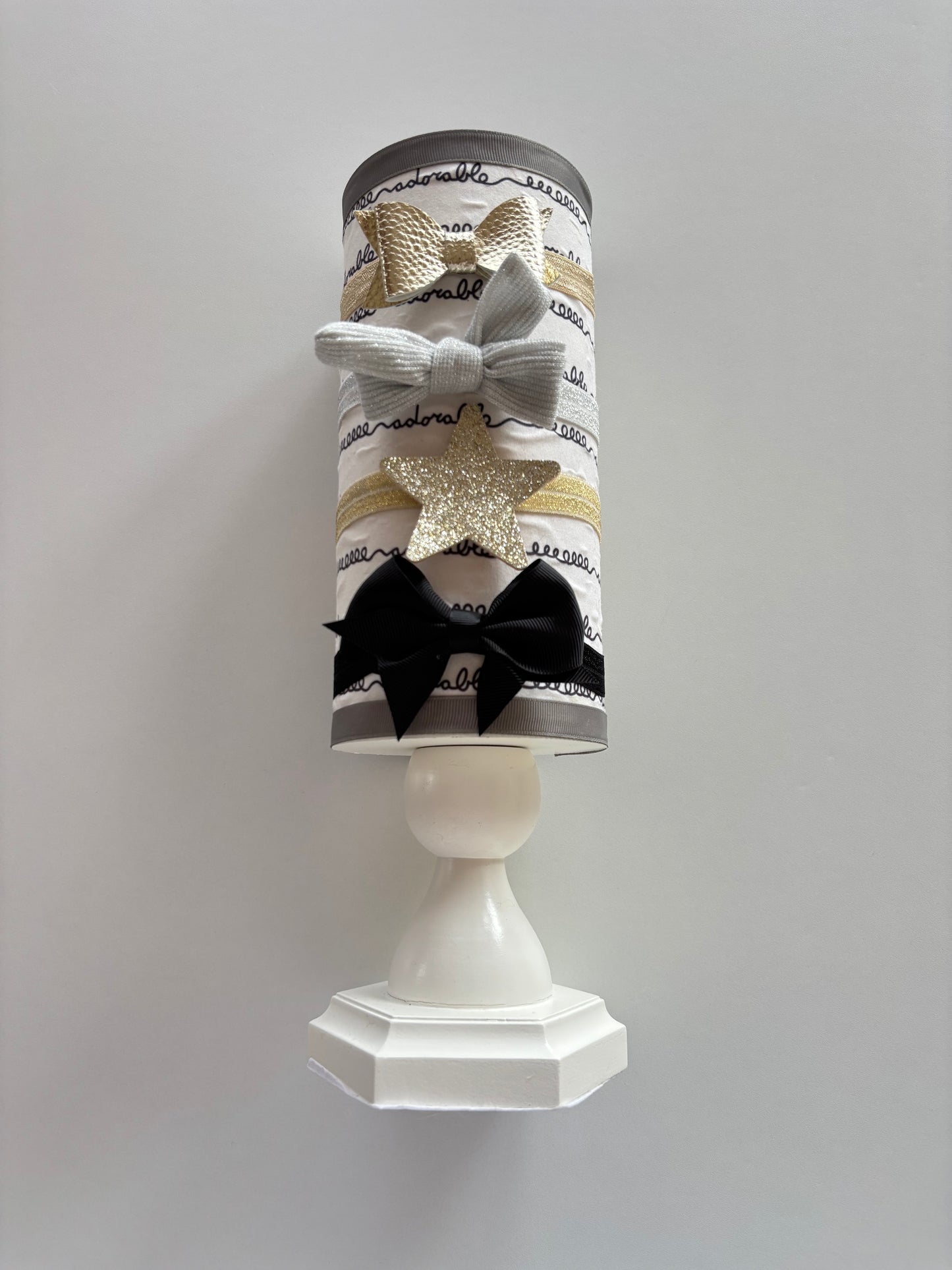 4 Headbands & Holder