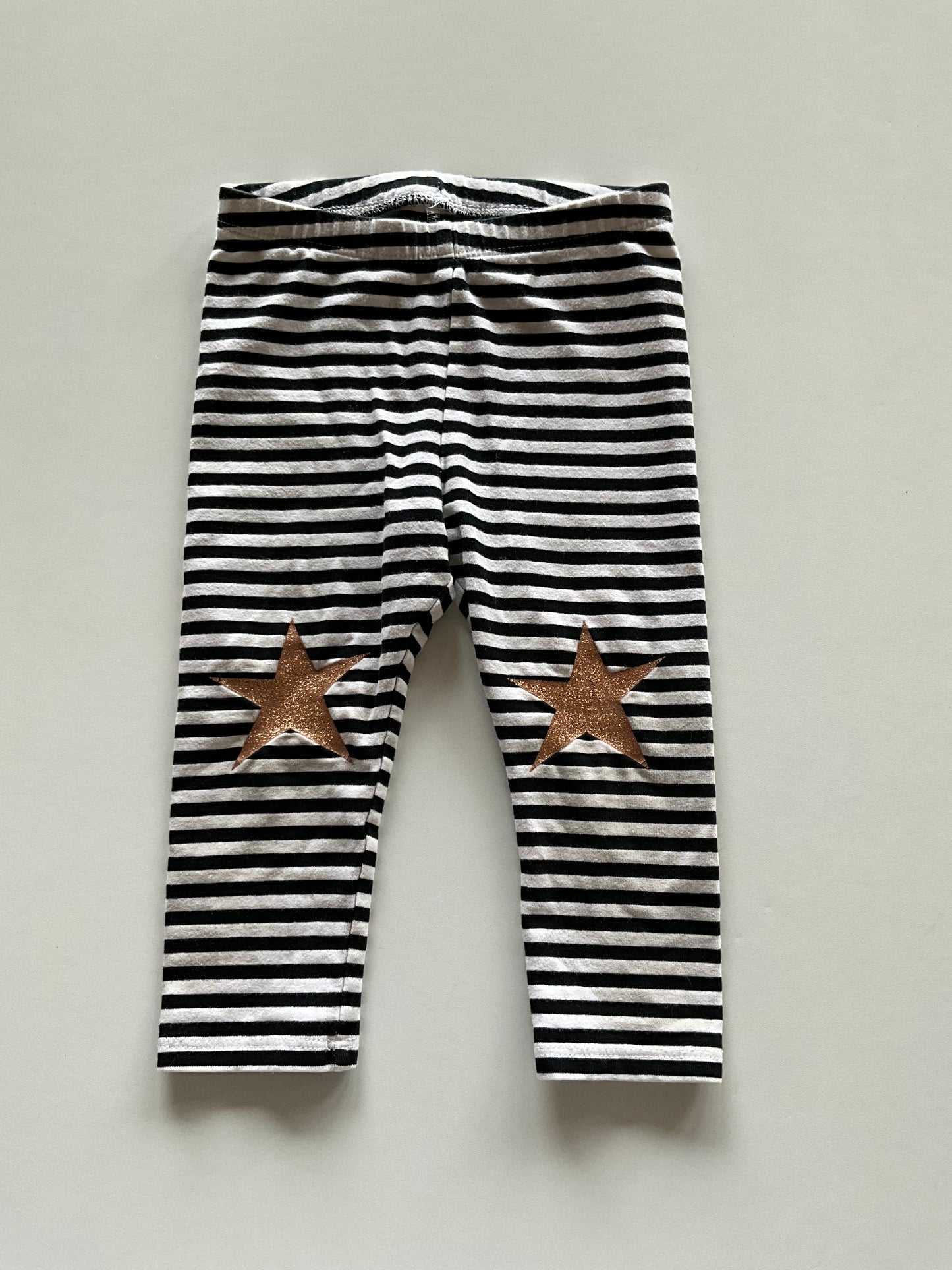 Striped Star Knee Leggings