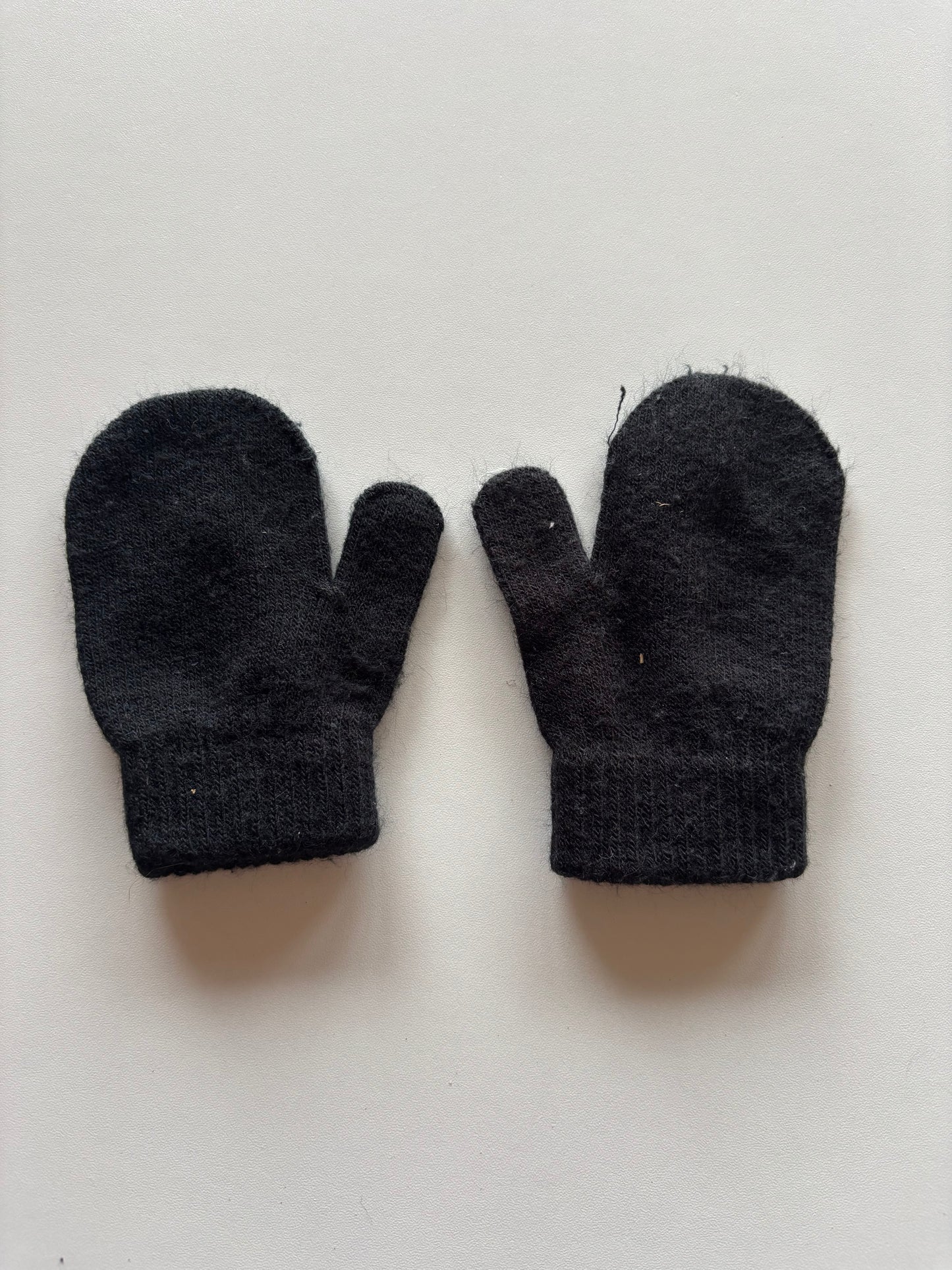 Black Mini Mittens