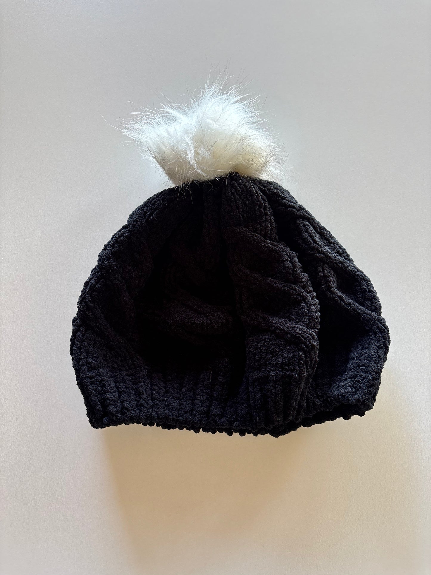 Black Cableknit Toque