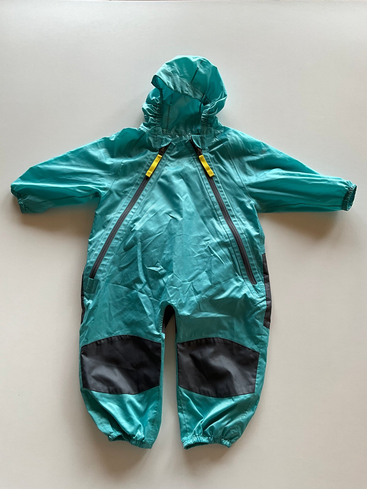 BNWOT Teal Rain Suit