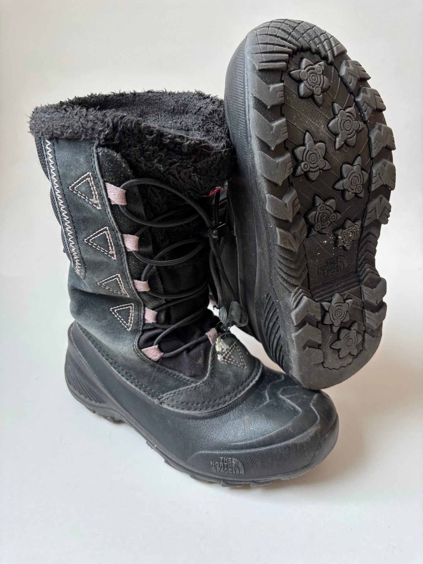 Black & Lilac Winter Boots