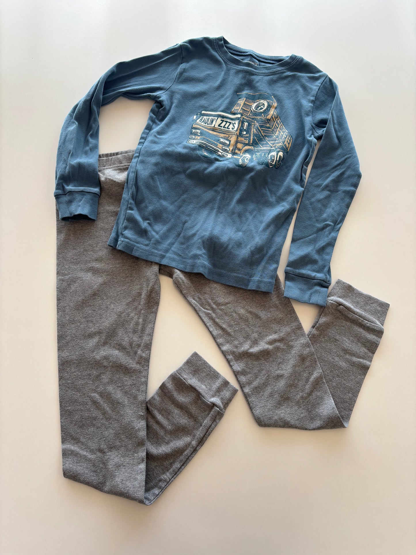 2pc Haulin Zzzs Pajamas