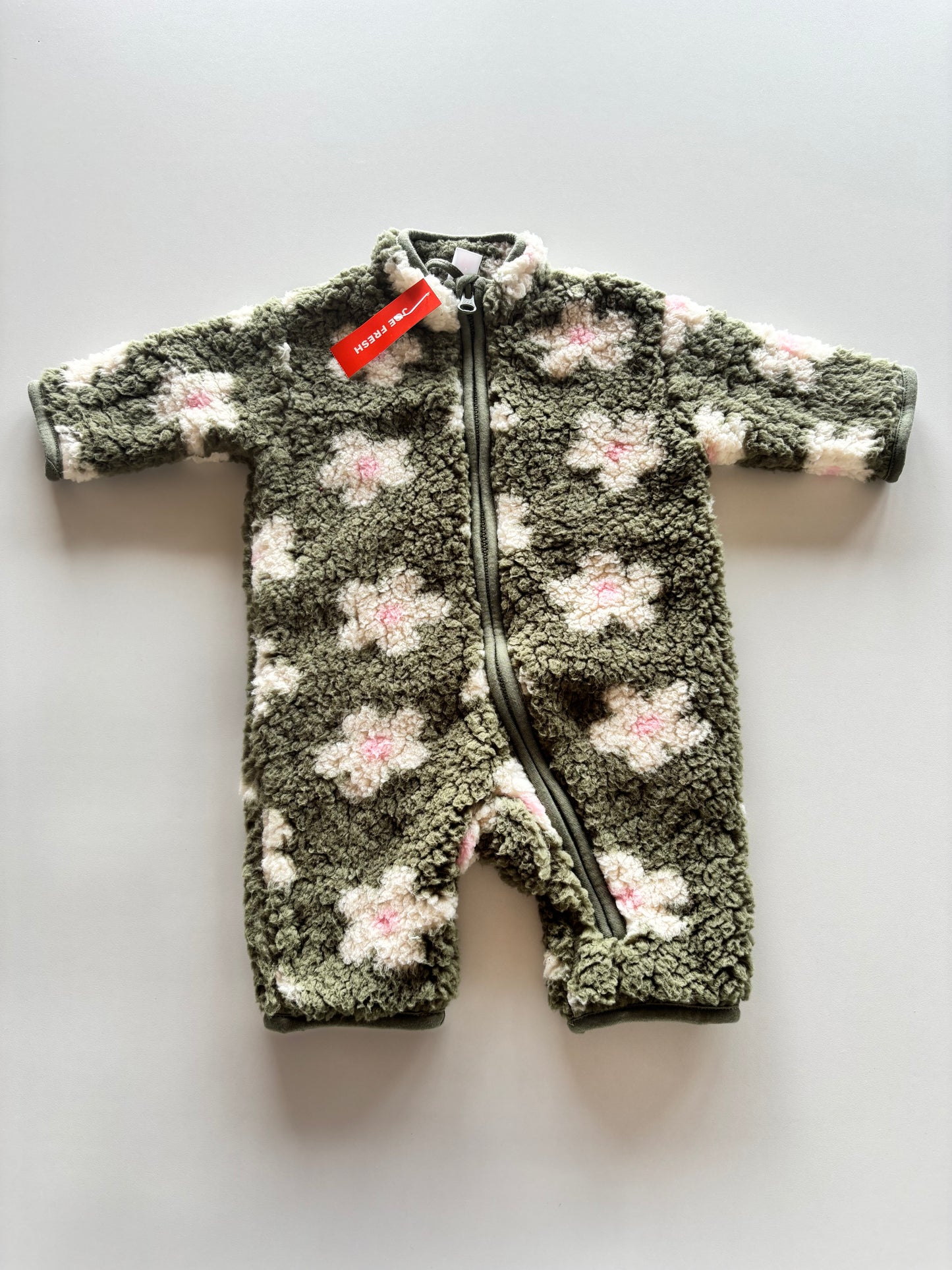 BNWT Green Floral Sherpa Outdoor Suit