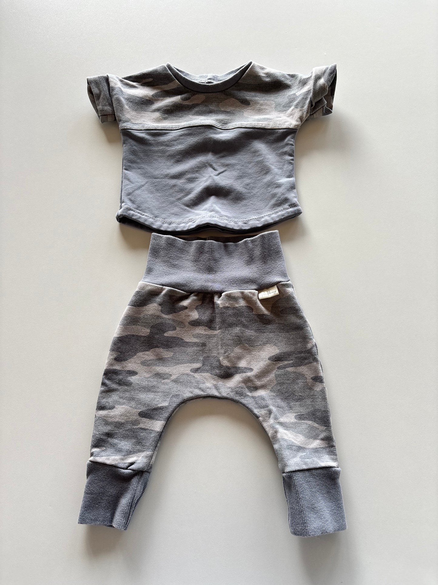 2pc Grey Camo Set