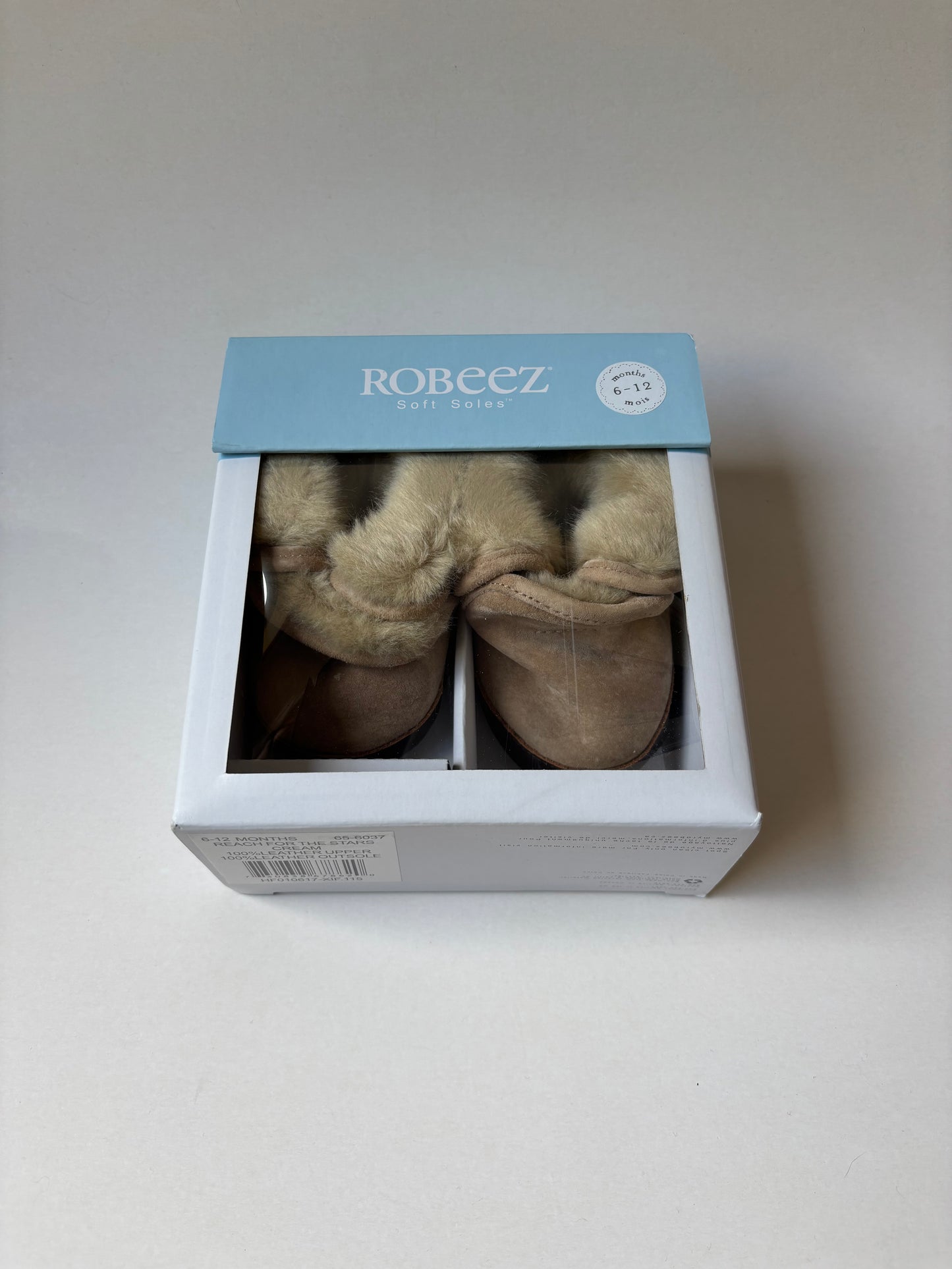 BNIB Fuzzy Brown Robeez Boots