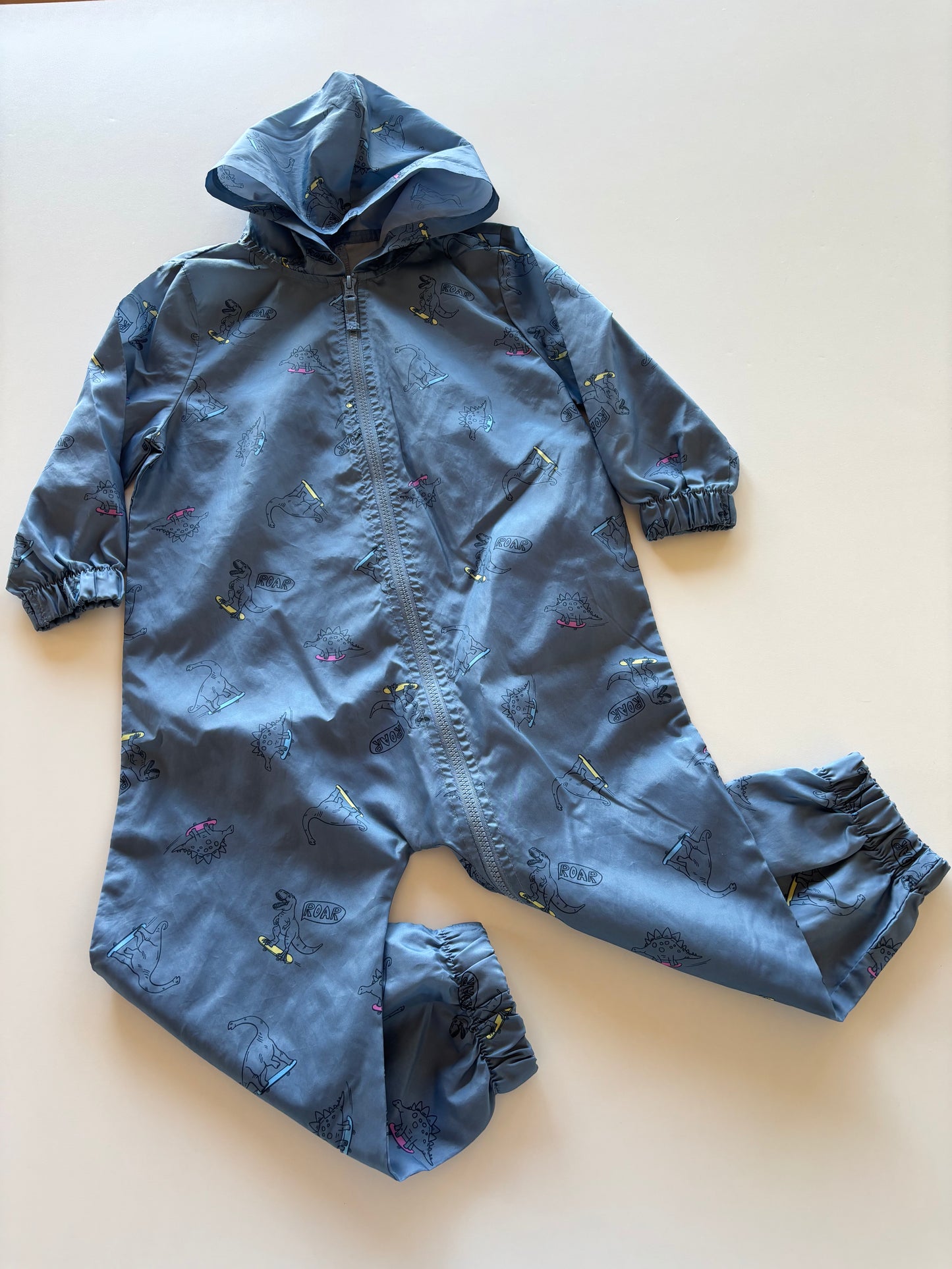 NWOT Blue Skatboarding Dinos Rain Suit