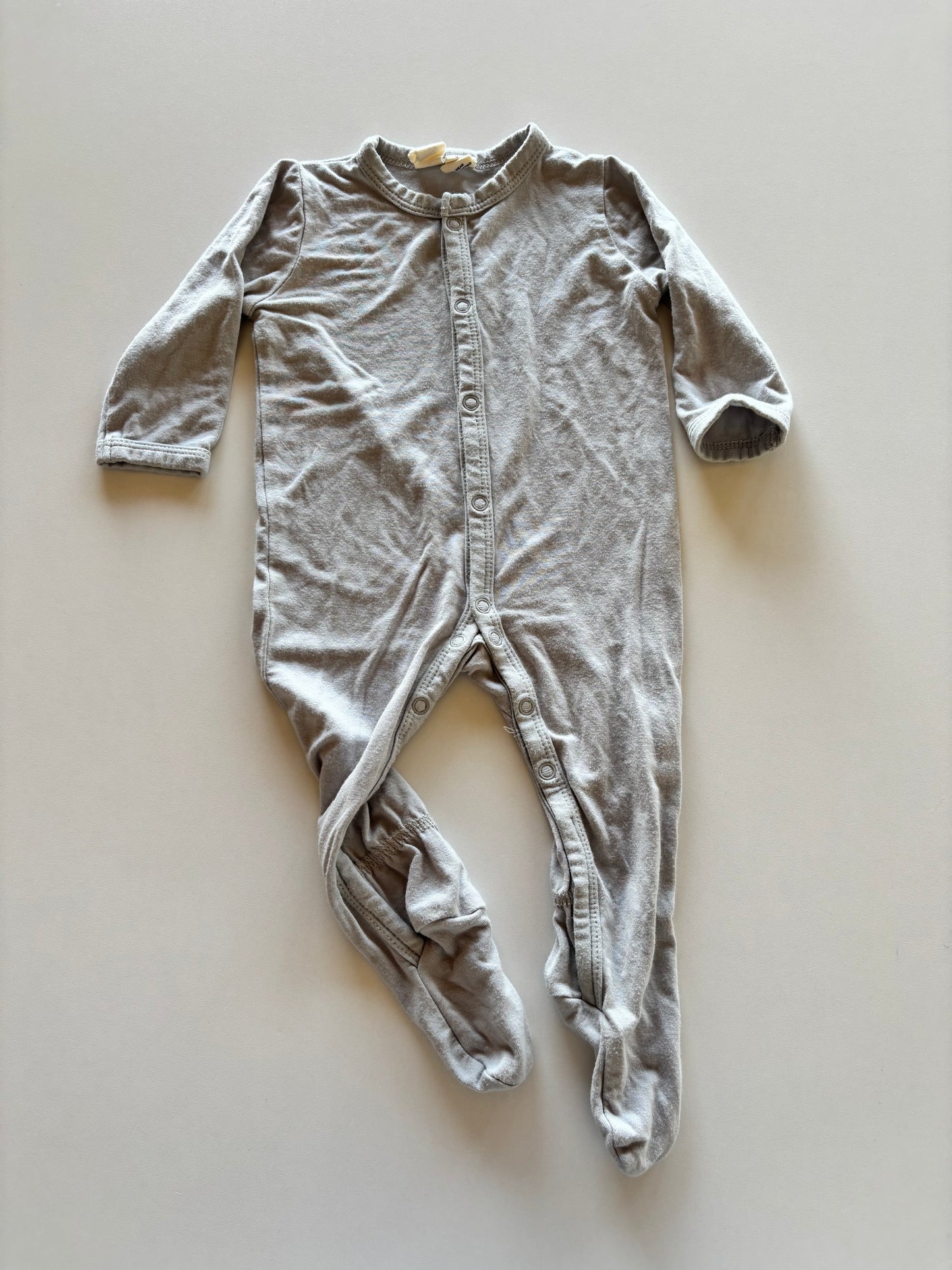 Light Blue-ish Grey Kyte Sleeper