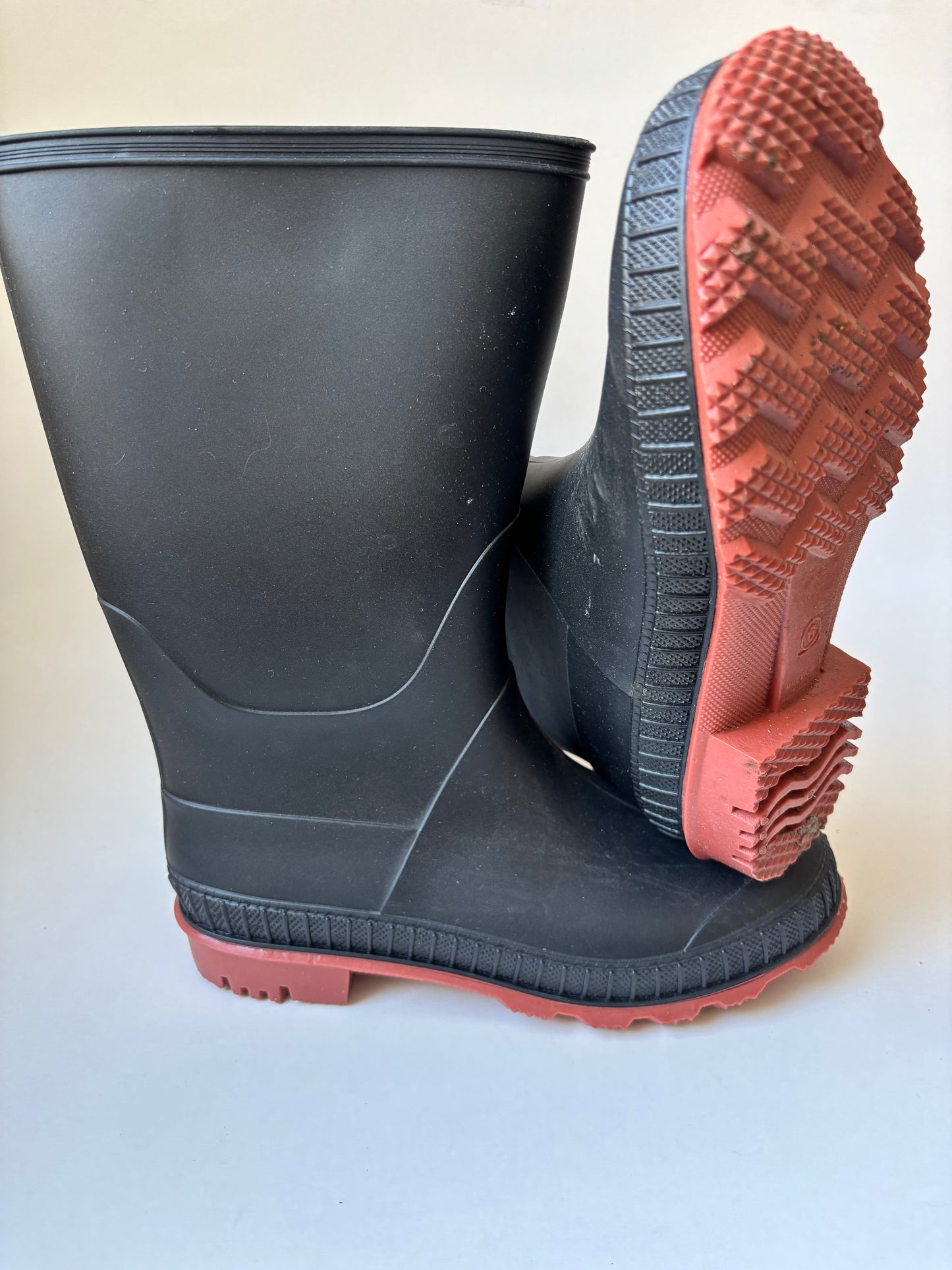 NWOT Black Rubber Boots