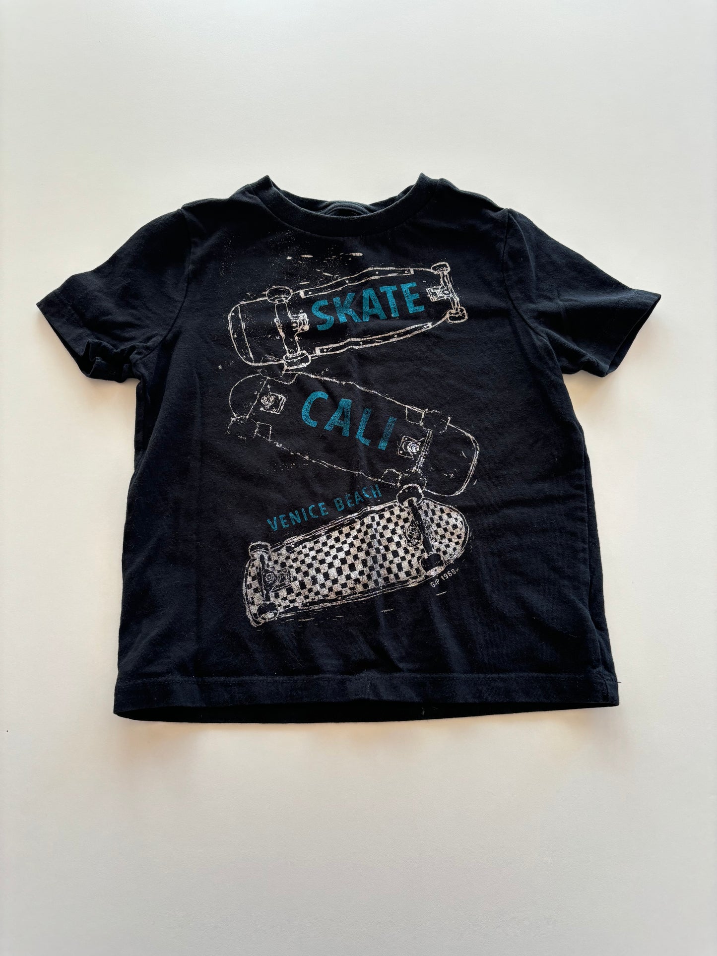 Black Skateboard Tee