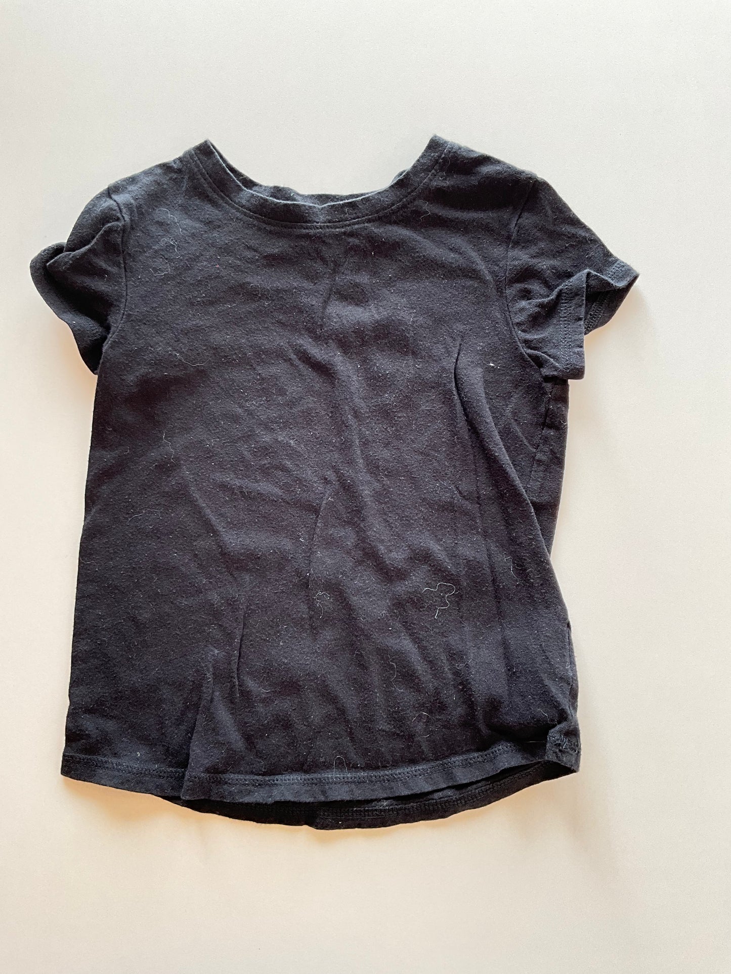 Black Tee
