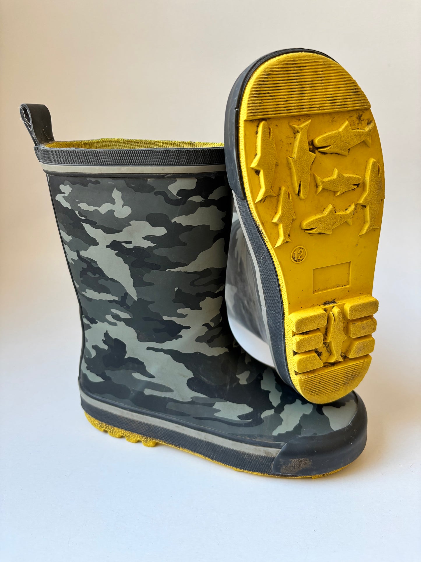 Grey Camo & Yellow Rubber Boots