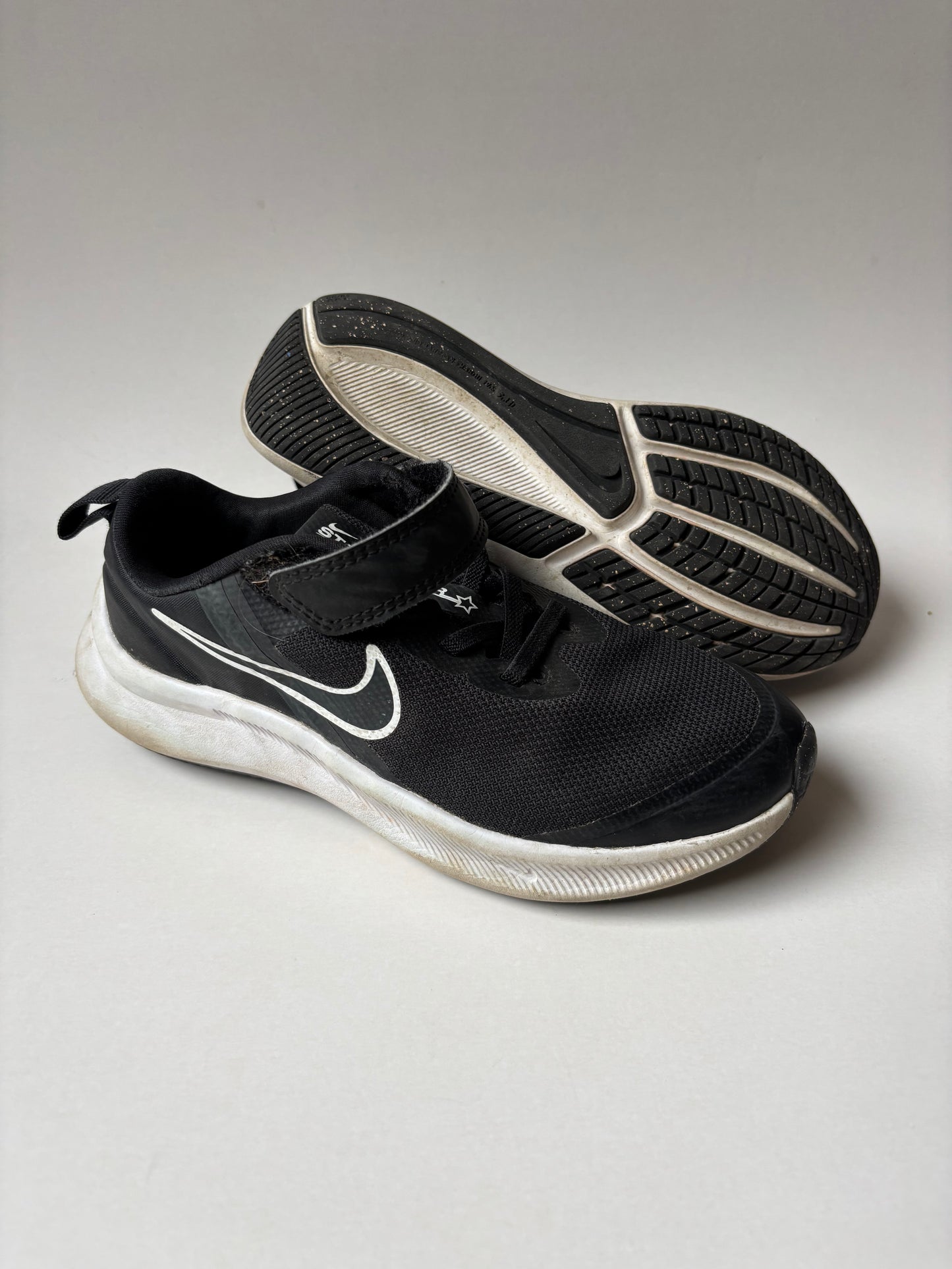 Black & White Nike Runners