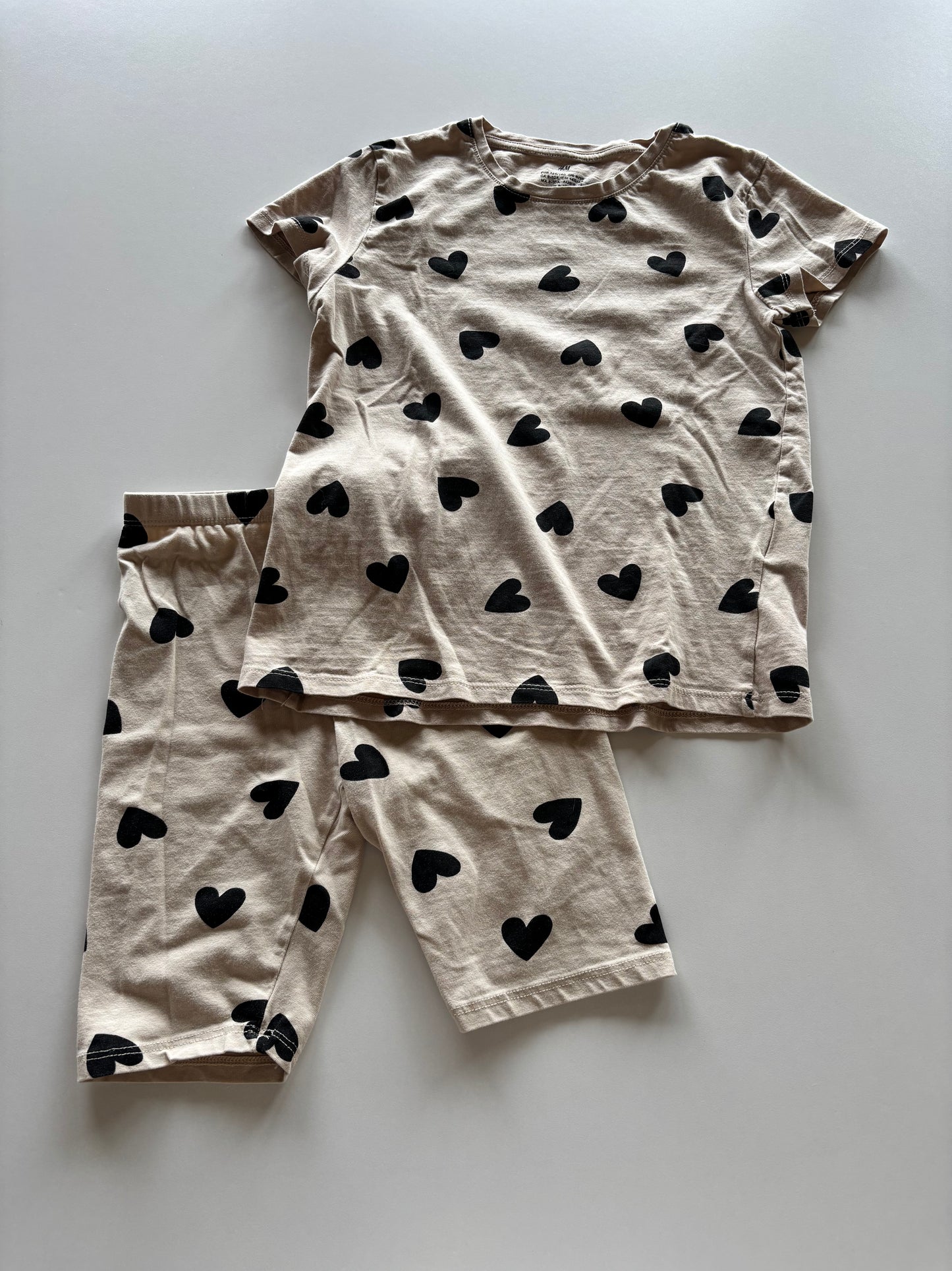 2pc Tan Heart Set
