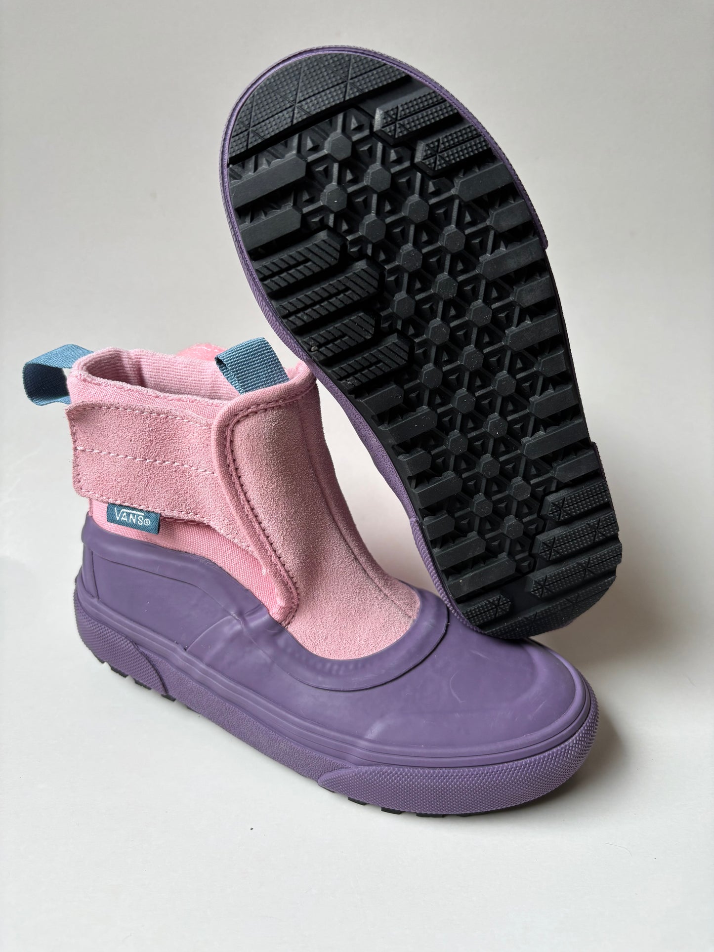 NWOT Pink & Purple Vans Boots