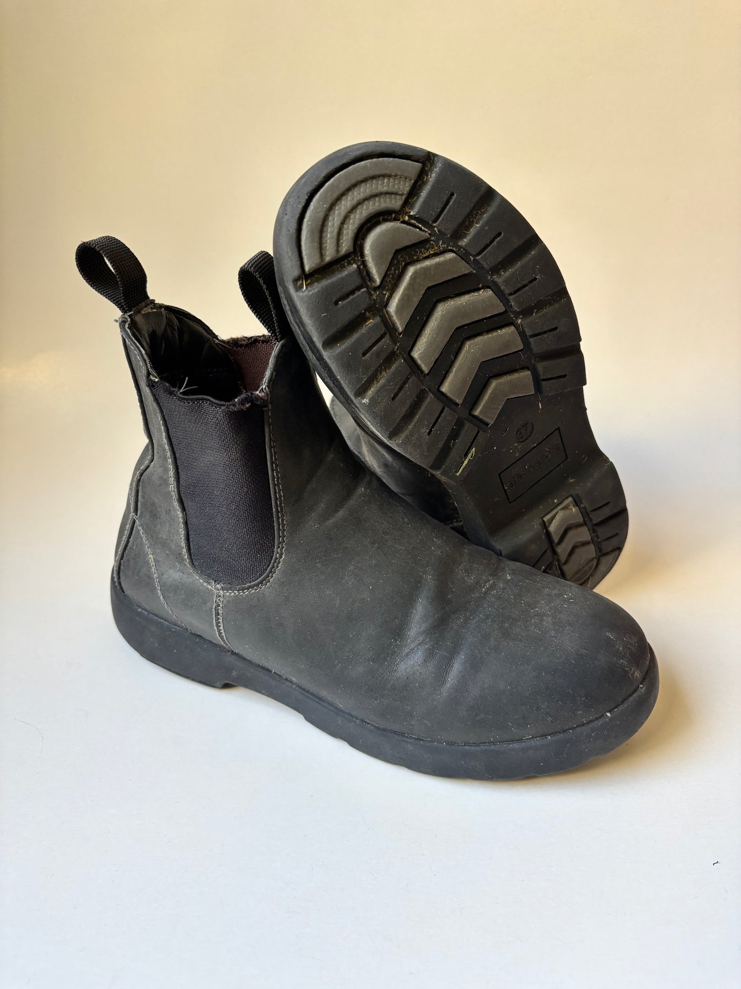 Black Boots