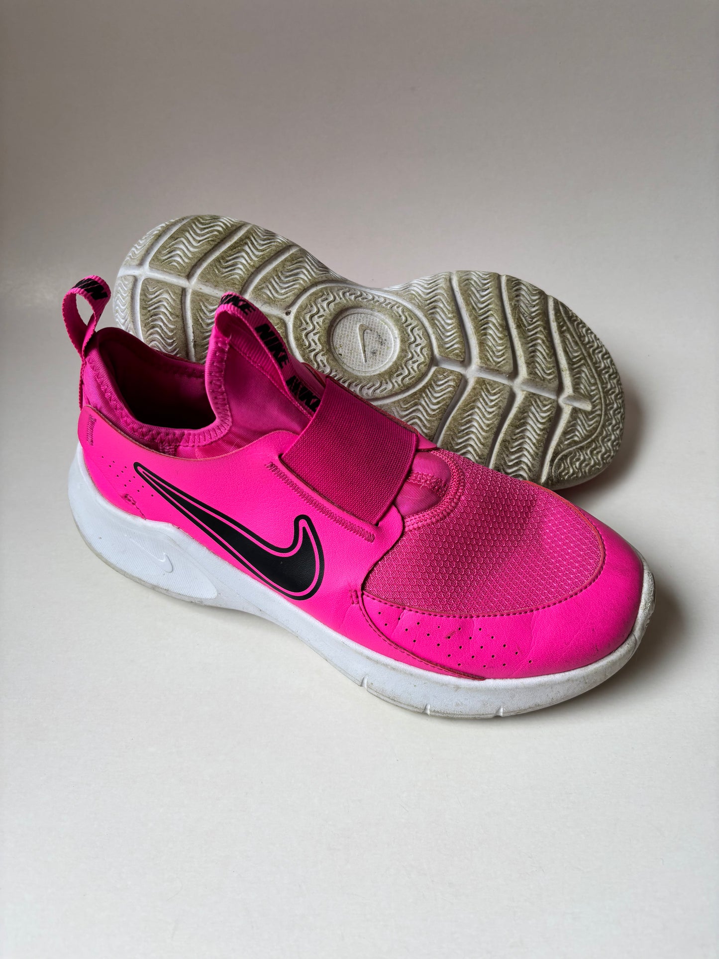 Pink Nike Flex Runner 3s