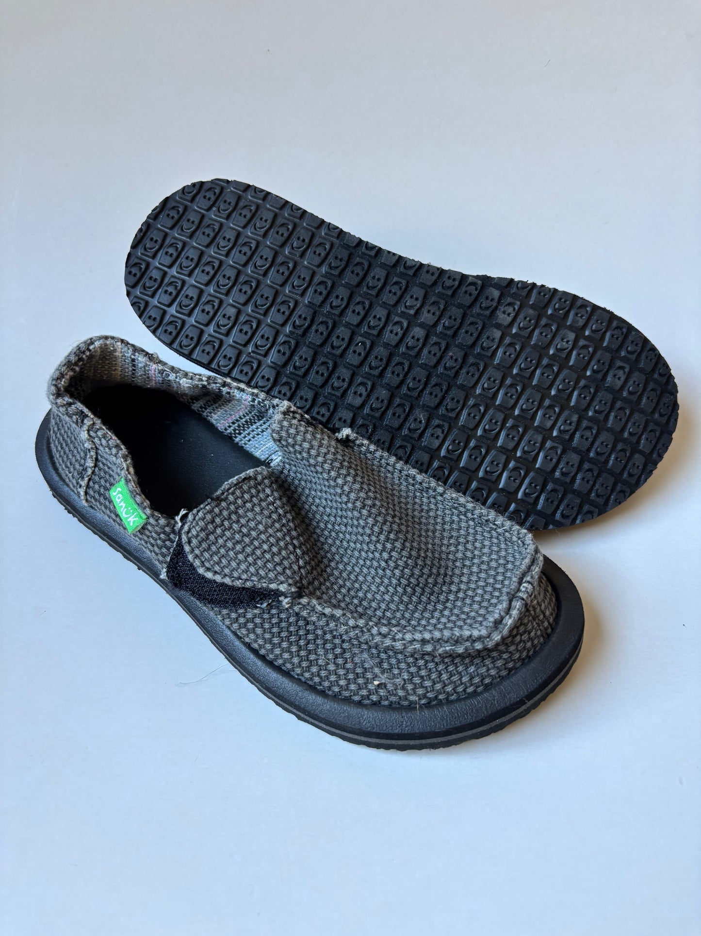 NWOT Grey Sanuk Shoes