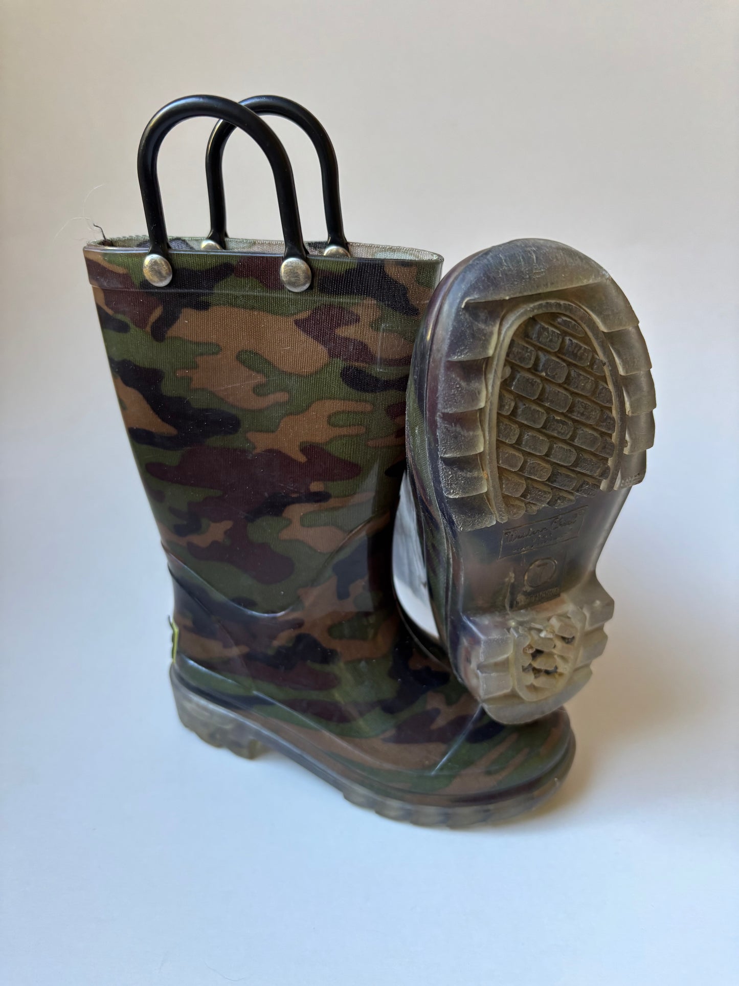 Light Up Camo Rain Boots