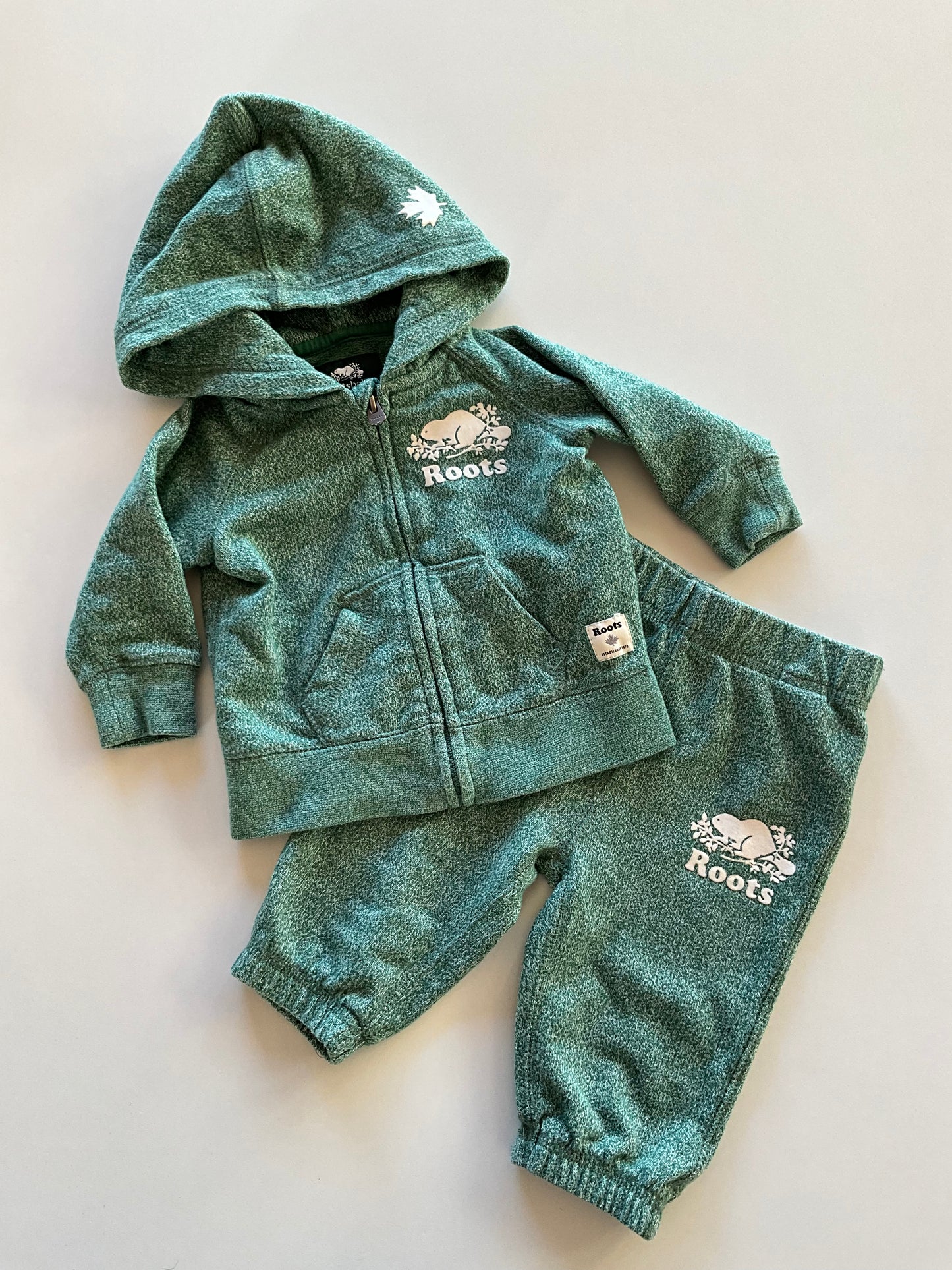 Green Roots Lounge Set