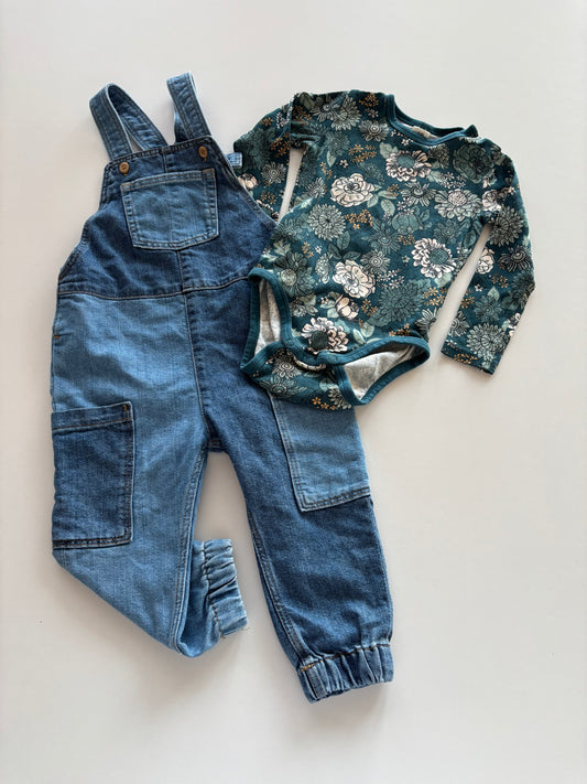 2pc Green Floral Onesie & Patchwork Overalls