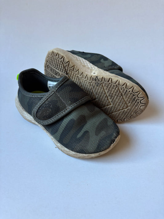 Camo Runners