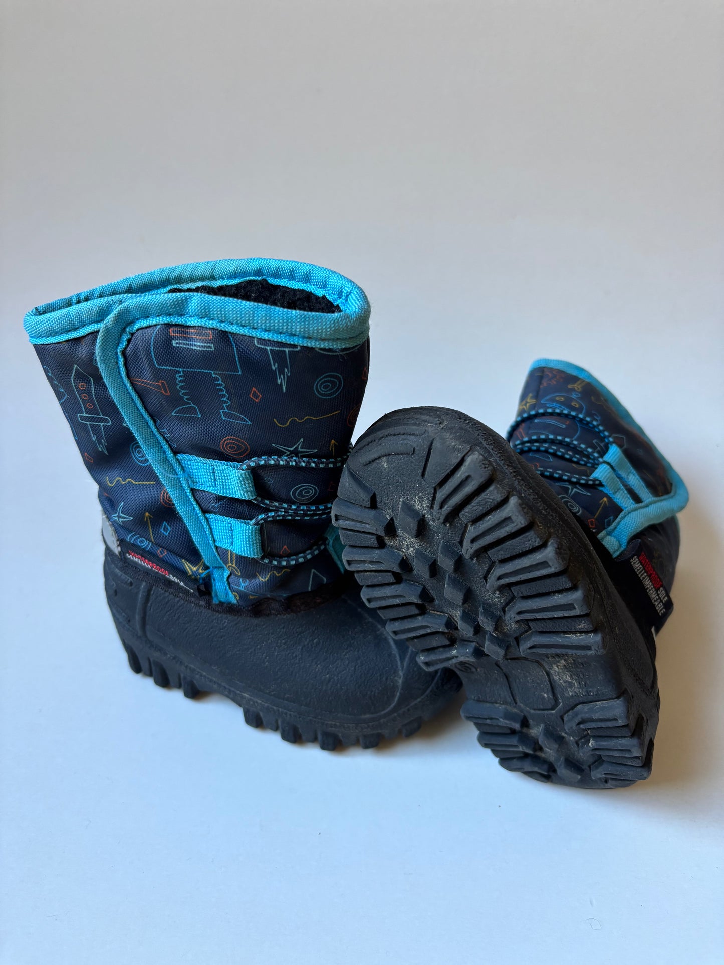 Blue Patterned Winter Boots