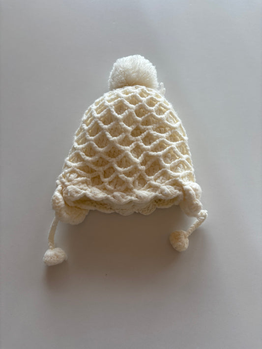 Thick Ivory Toque