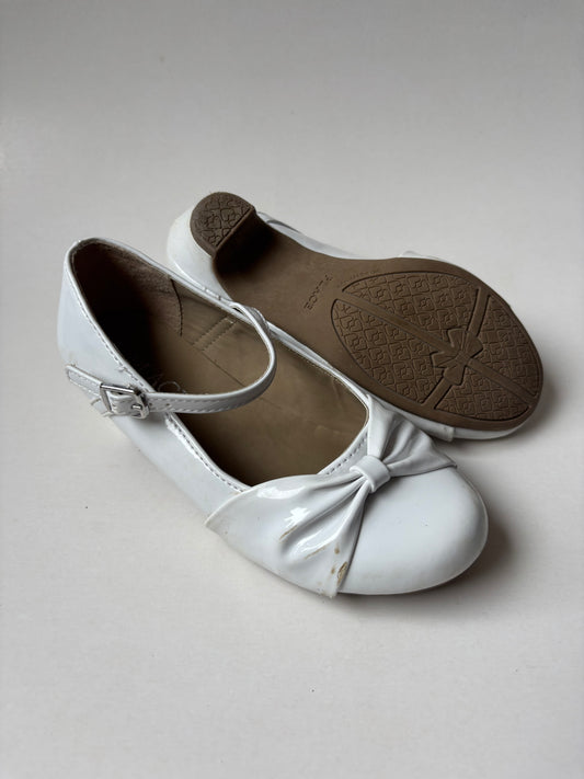 White Kitten Heel Shoes