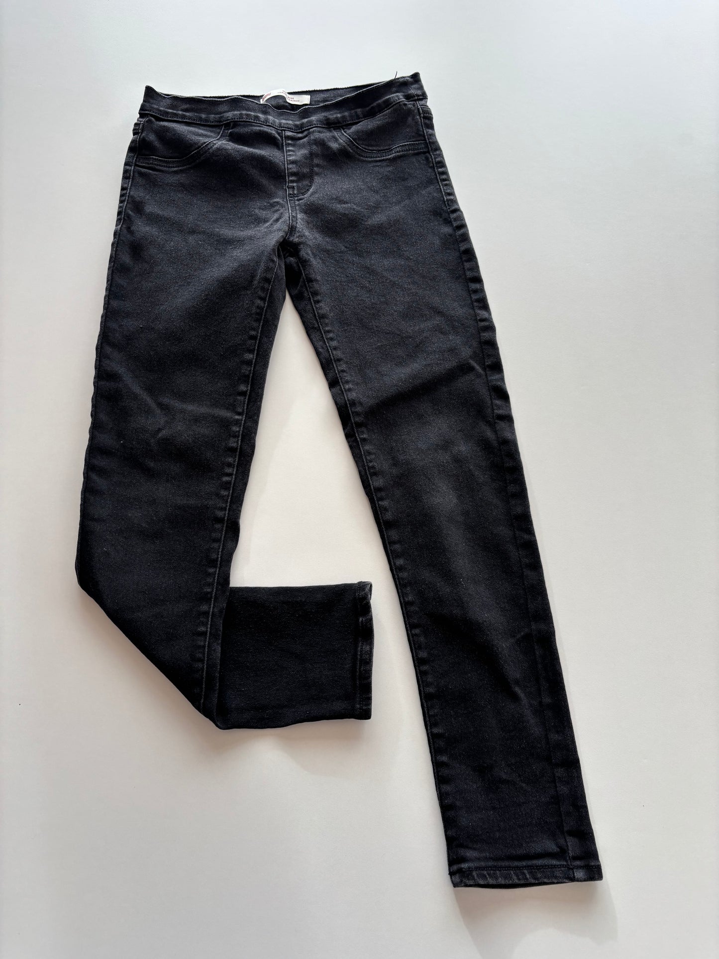 Black Levi's High Rise Jeggings