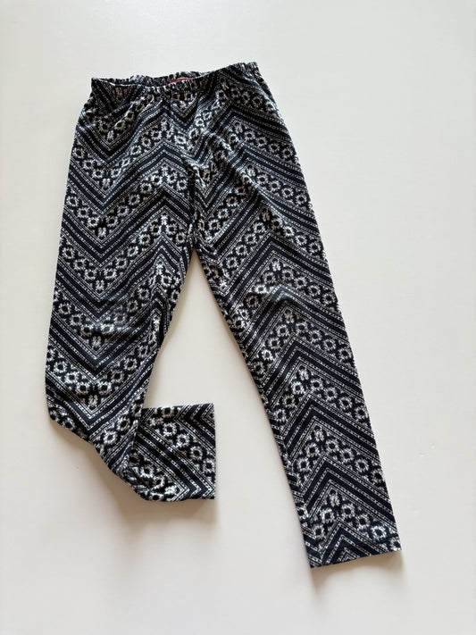 Black & White Patterned Leggings