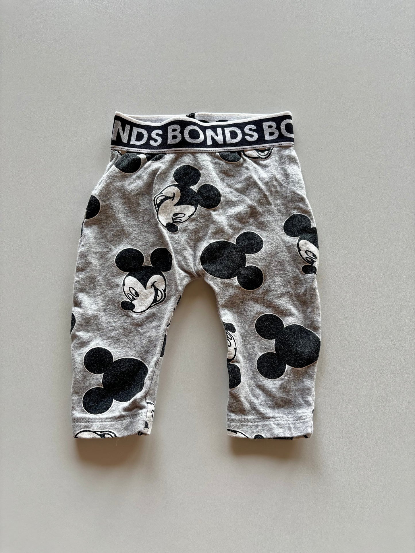 Grey Mickey Bonds Stretchies
