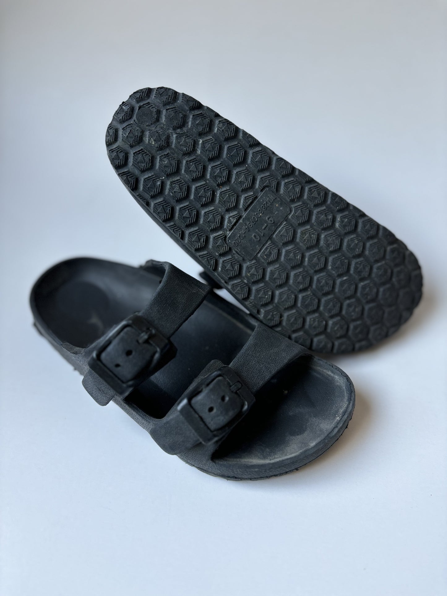 Black Foam Sandals