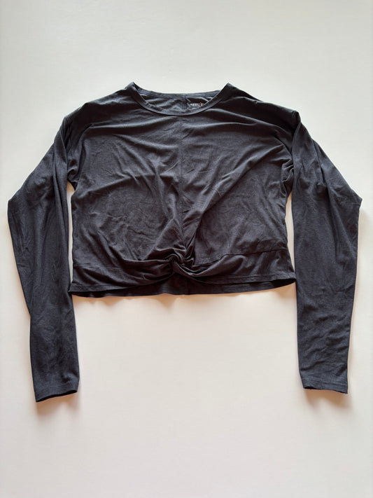Black Twisted Cropped Athletic Shirt