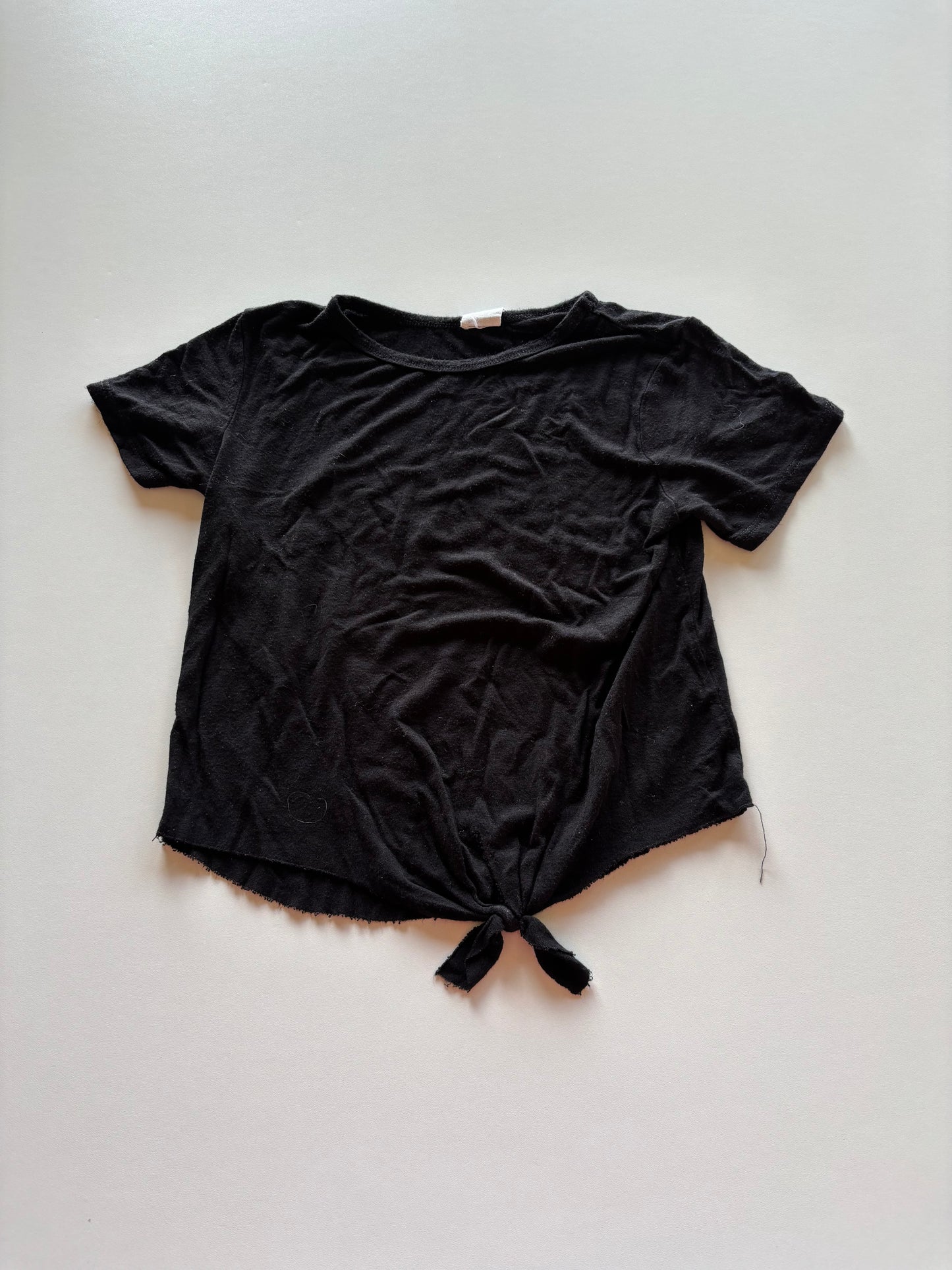 Black Knotted Tee