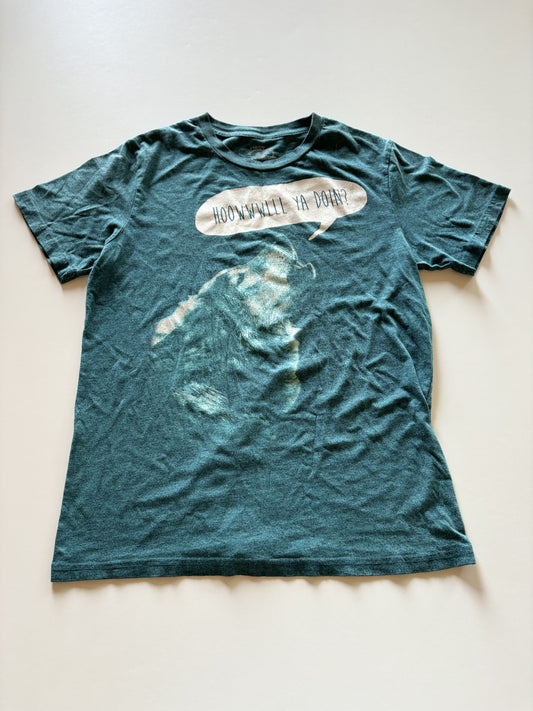 Turquoise Wolf Howl Tee