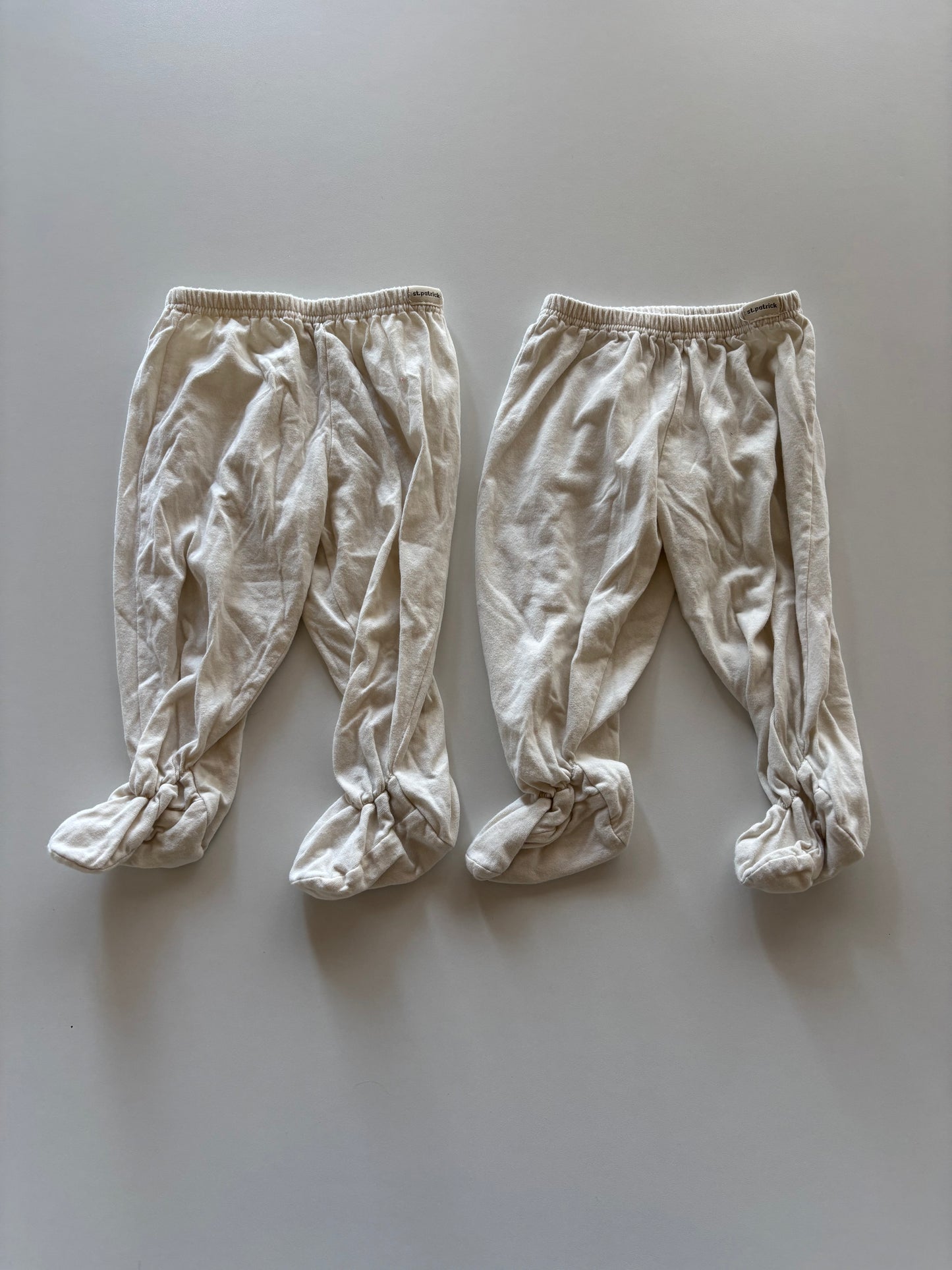 2 Pairs Footed Pants