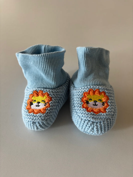 Knit Lion Booties