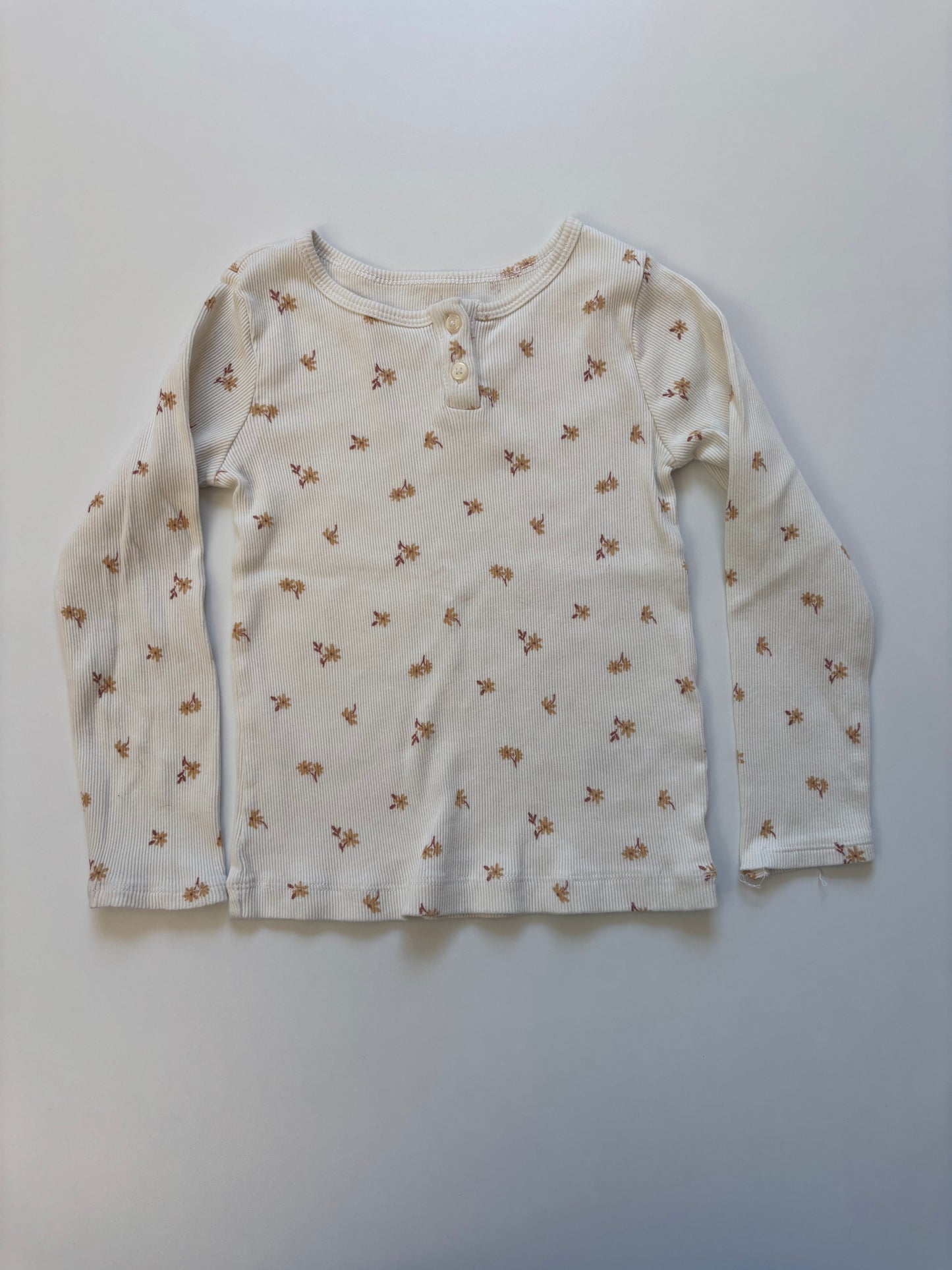 Ribbed Almond Floral Henley Shirt