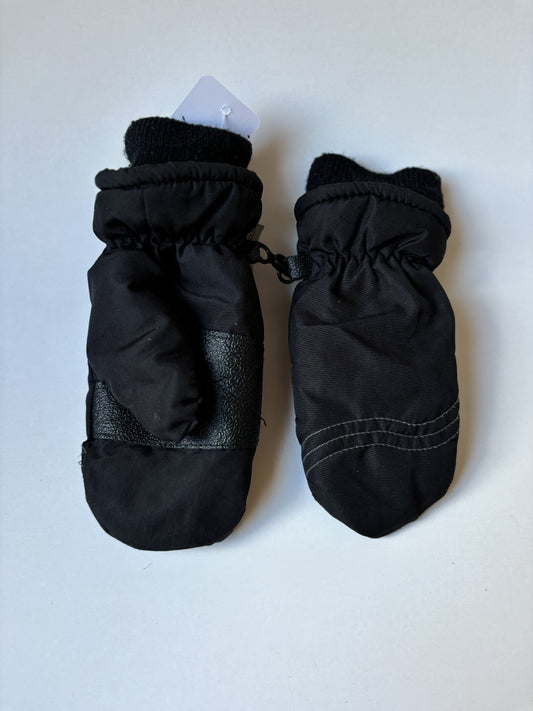 Black Winter Mittens