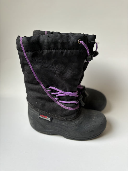 Black & Purple Winter Boots