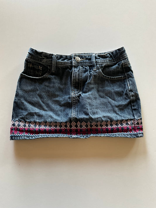 Embroidered Hem Denim Skirt