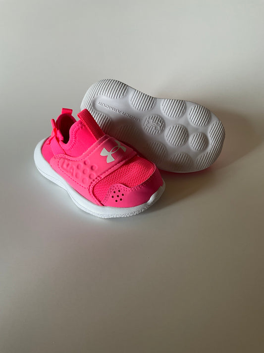 BNWOT Neon Pink UA Runners - size 6