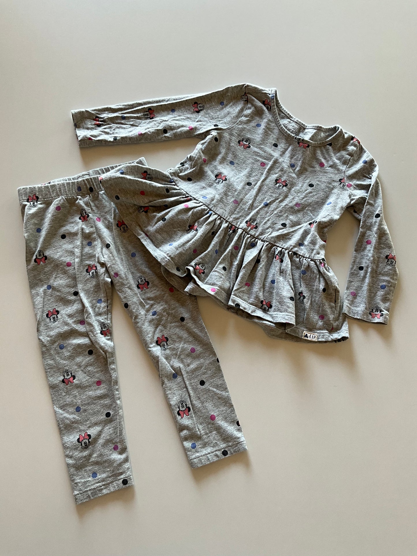 2pc Grey Minnie Mouse Set