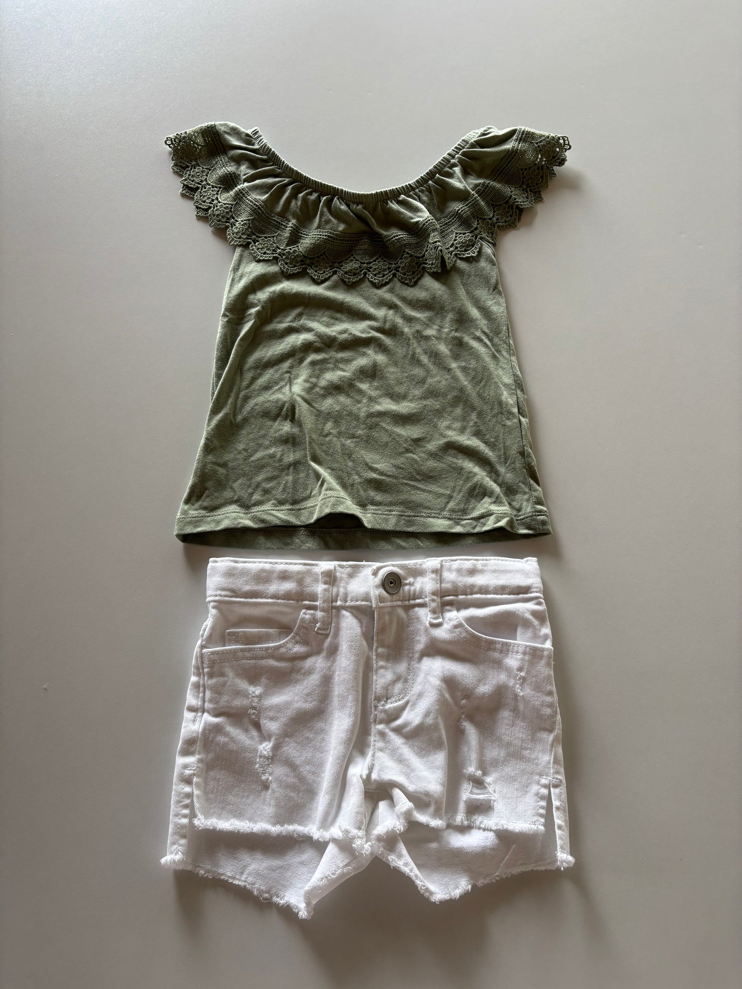 2pc Olive & White Set
