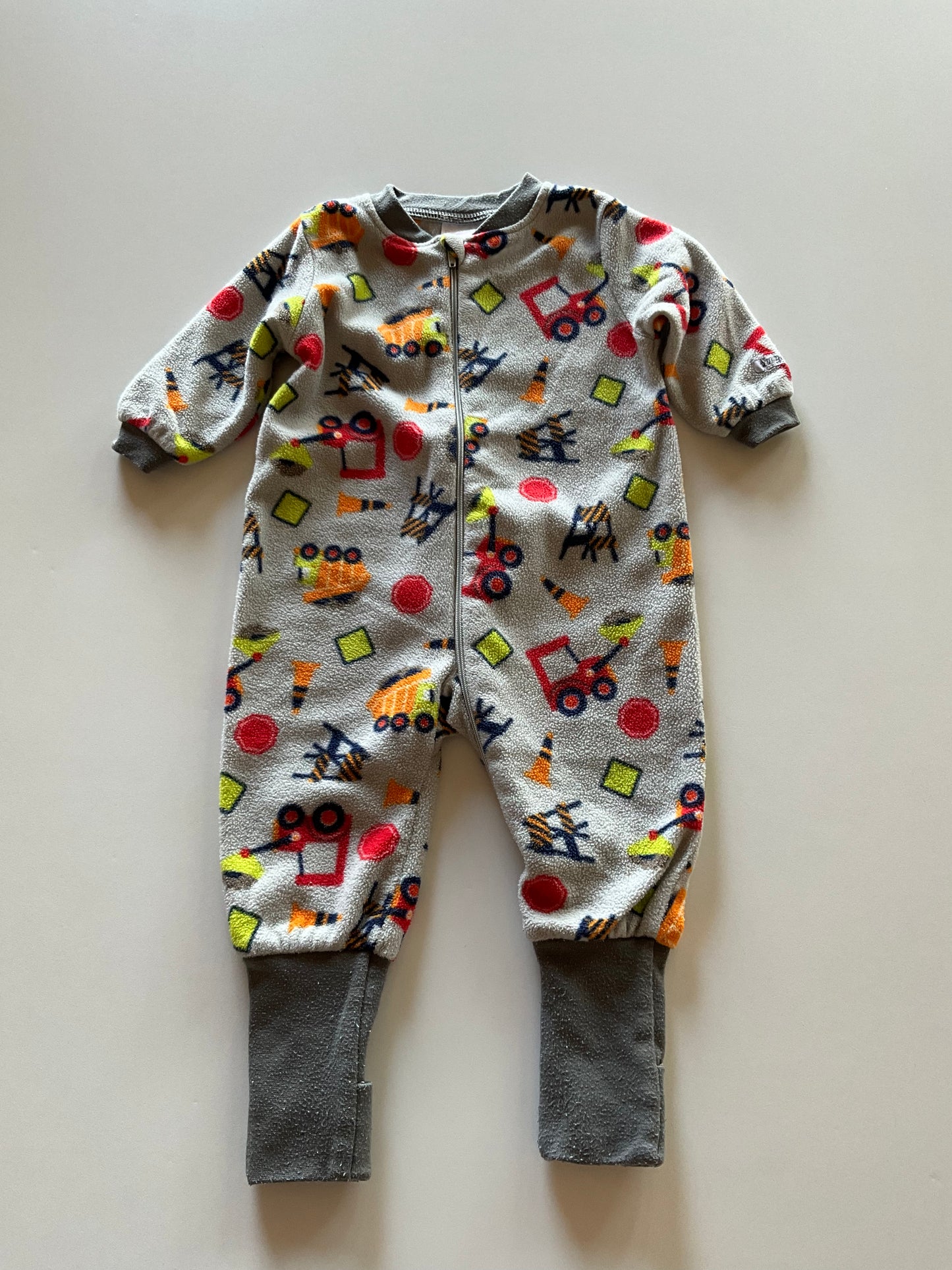 Fleece Construction Sleeper