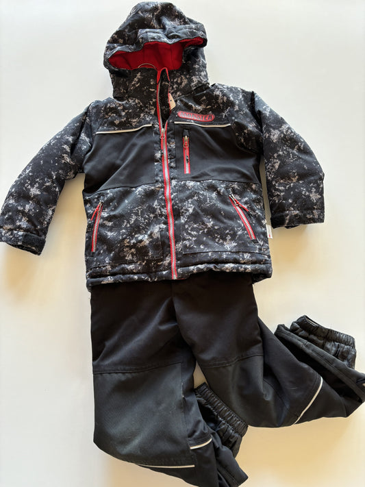 2pc Black & Red Snow Suit