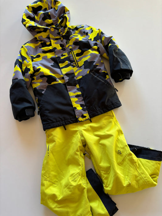 3pc Black, Grey, & Yellow Snow Suit