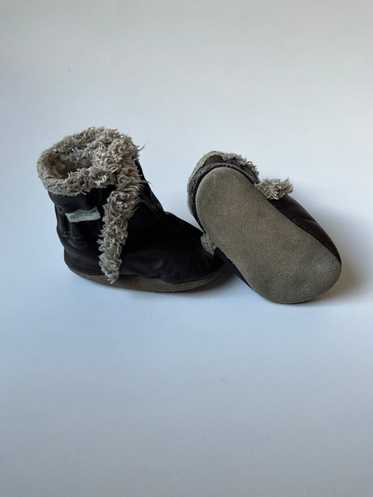 Brown & Taupe Robeez Boots