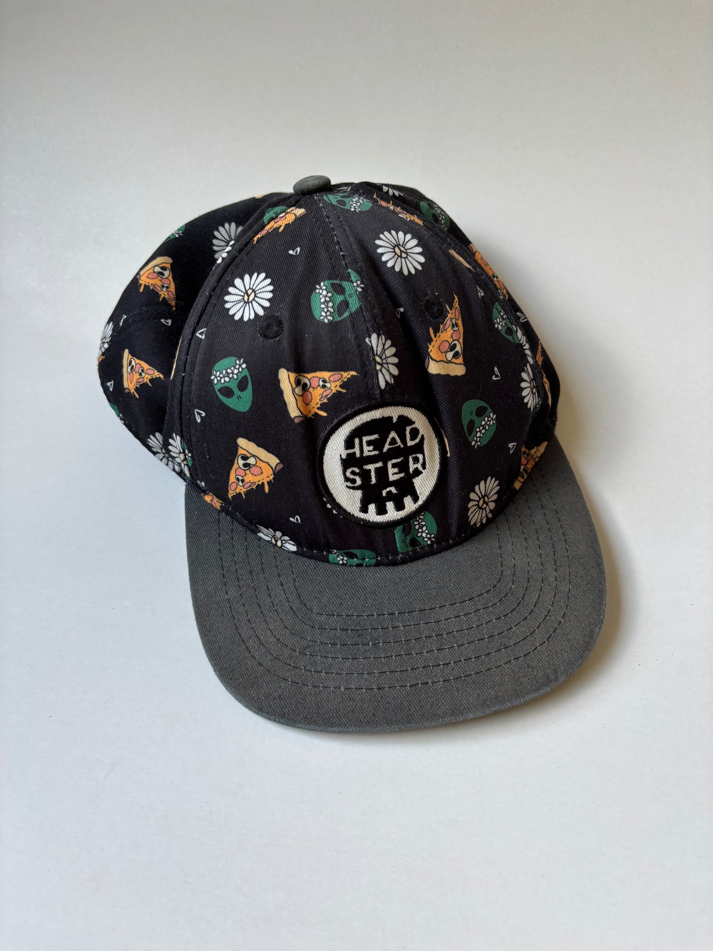 Pizza & Aliens Hat